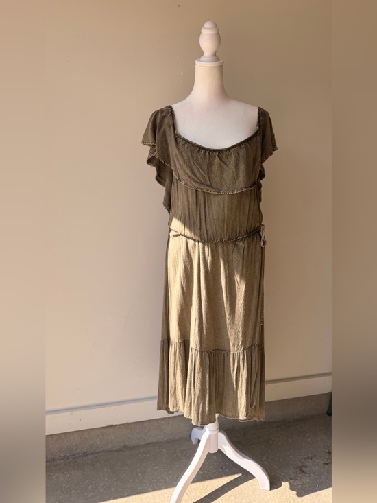 EARTHBOUND Dresses & Skirts - EARTHBOUND Olive Green Ruffle Tiered Midi Dress